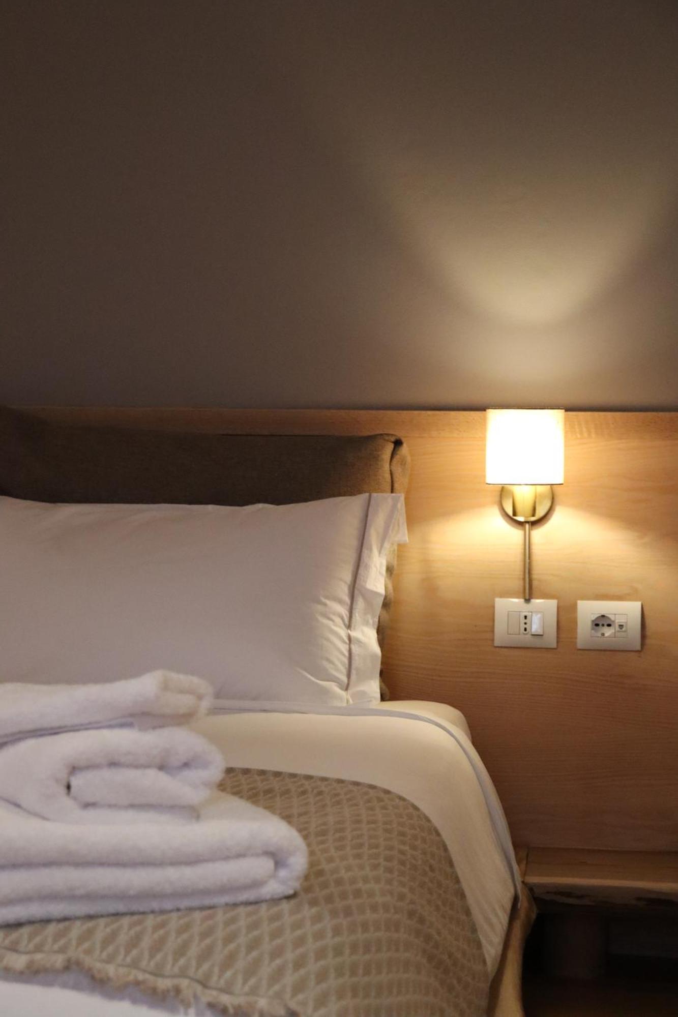 Velar Hotel Boutique Korce Zimmer foto