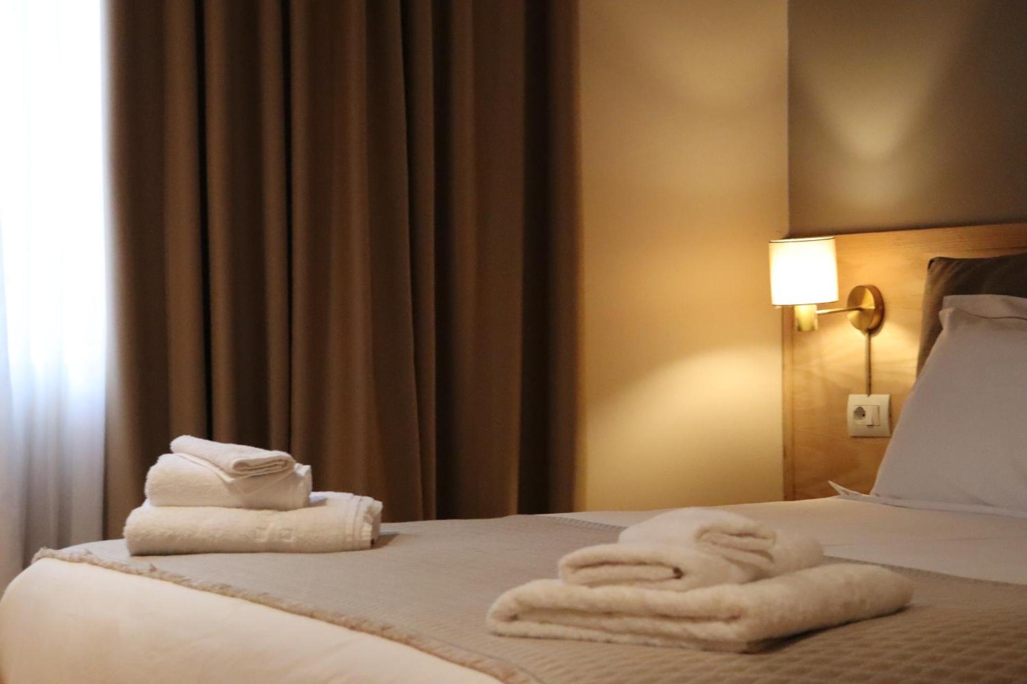 Velar Hotel Boutique Korce Zimmer foto
